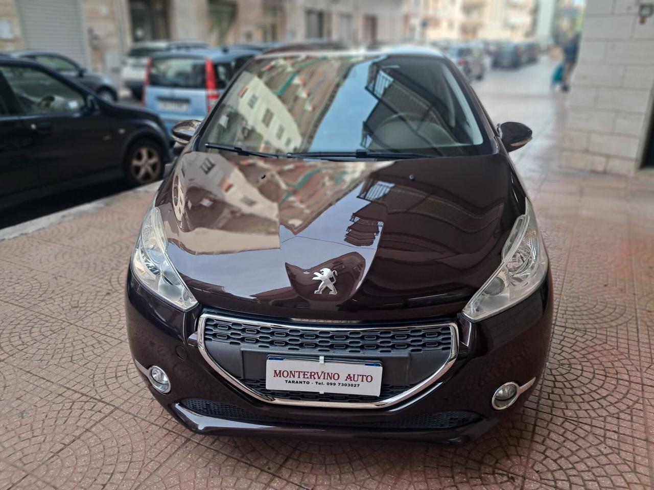 PEUGEOT 208 1.4 HDI-TETTO PANORAMICO -Euro6290