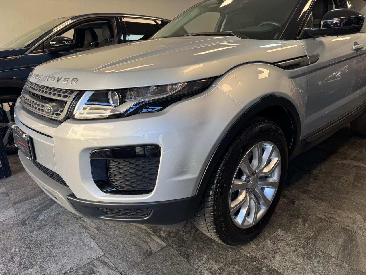 Range Rover Evoque 2.0 TD4 150 CV HSE Finanziabile