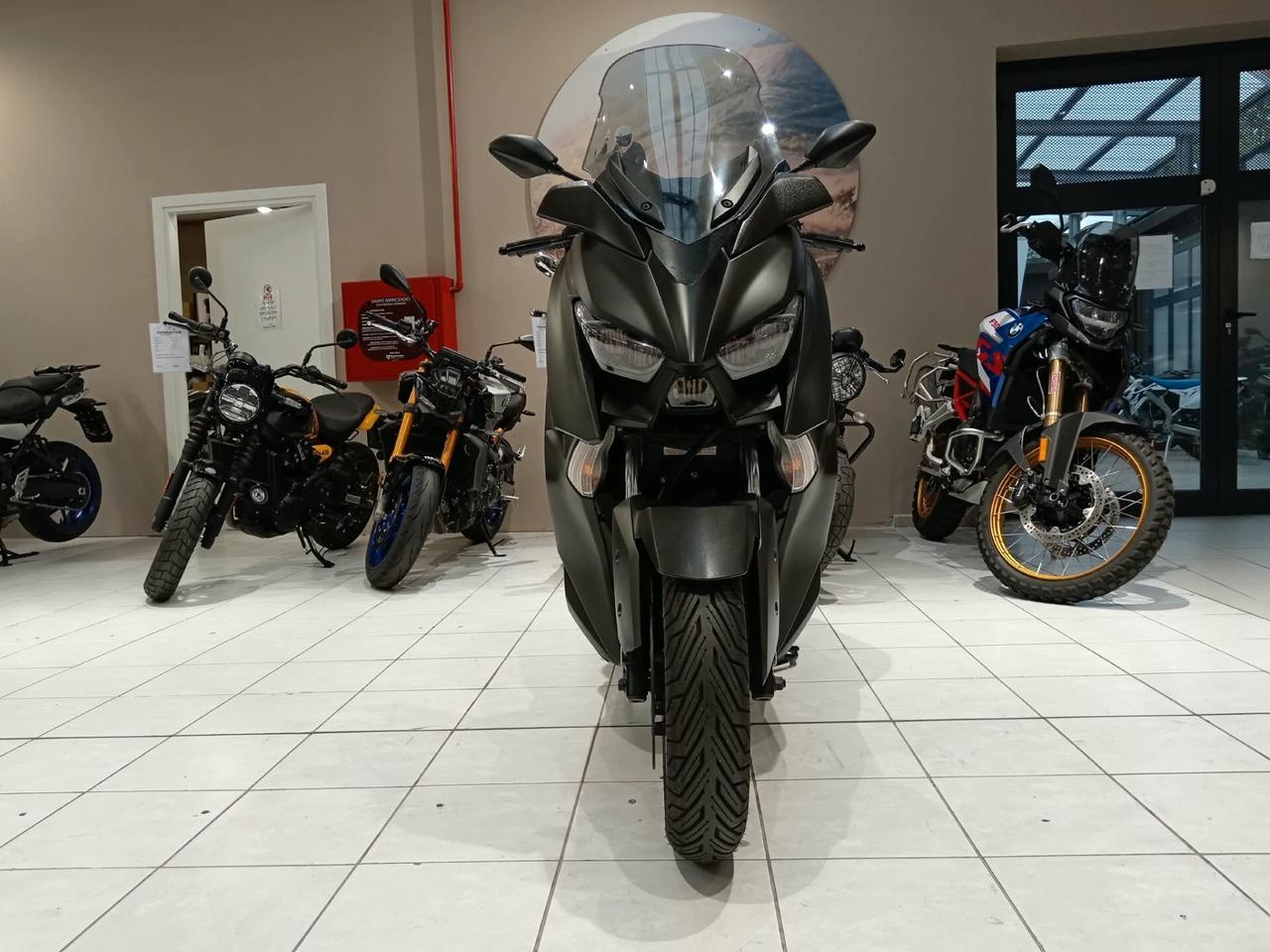 Yamaha X-Max 300 ABS