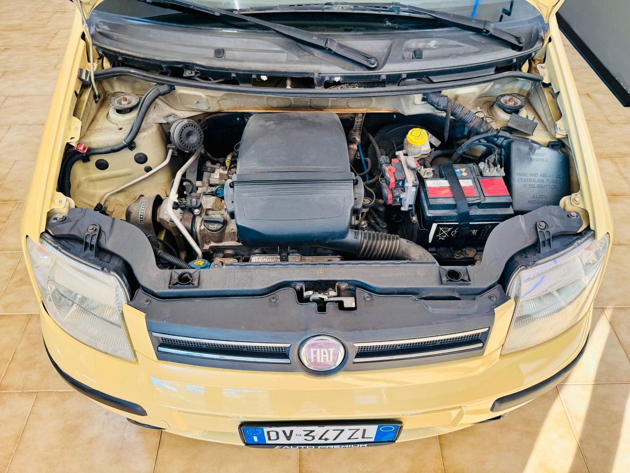 Fiat Panda 1.2 Dynamic 60Cv AUTOMATICA / Tetto Apribile