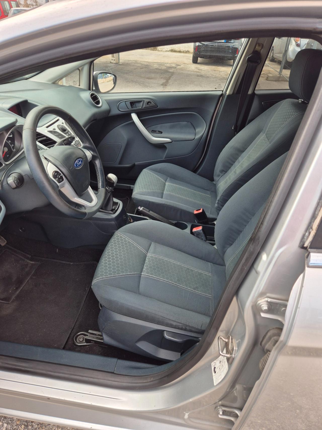 Ford Fiesta 1.4 5 porte Bz.- GPL Titanium