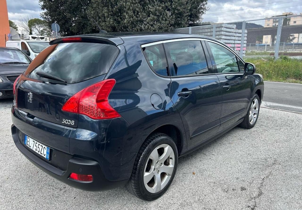 Peugeot 3008 2.0 HDi 150CV Business