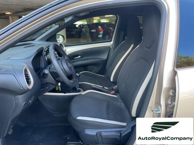 Toyota Aygo X Aygo X 1.0 VVT-i 72 CV 5 porte Trend