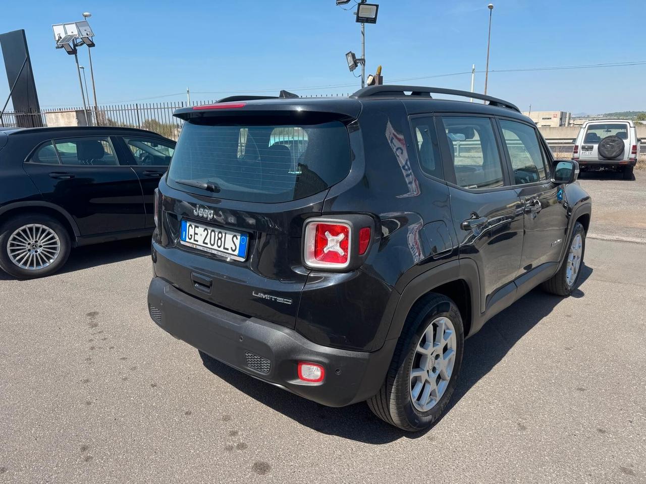 Jeep Renegade 1.6 Mjt 130 CV Limited - PARI AL NUOVO