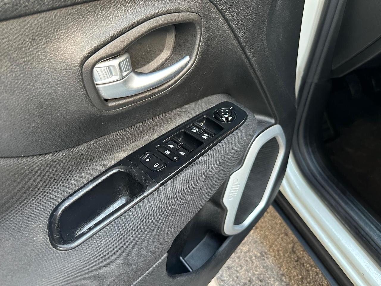 Jeep Renegade 1.6 Mjt 120CV Longitude