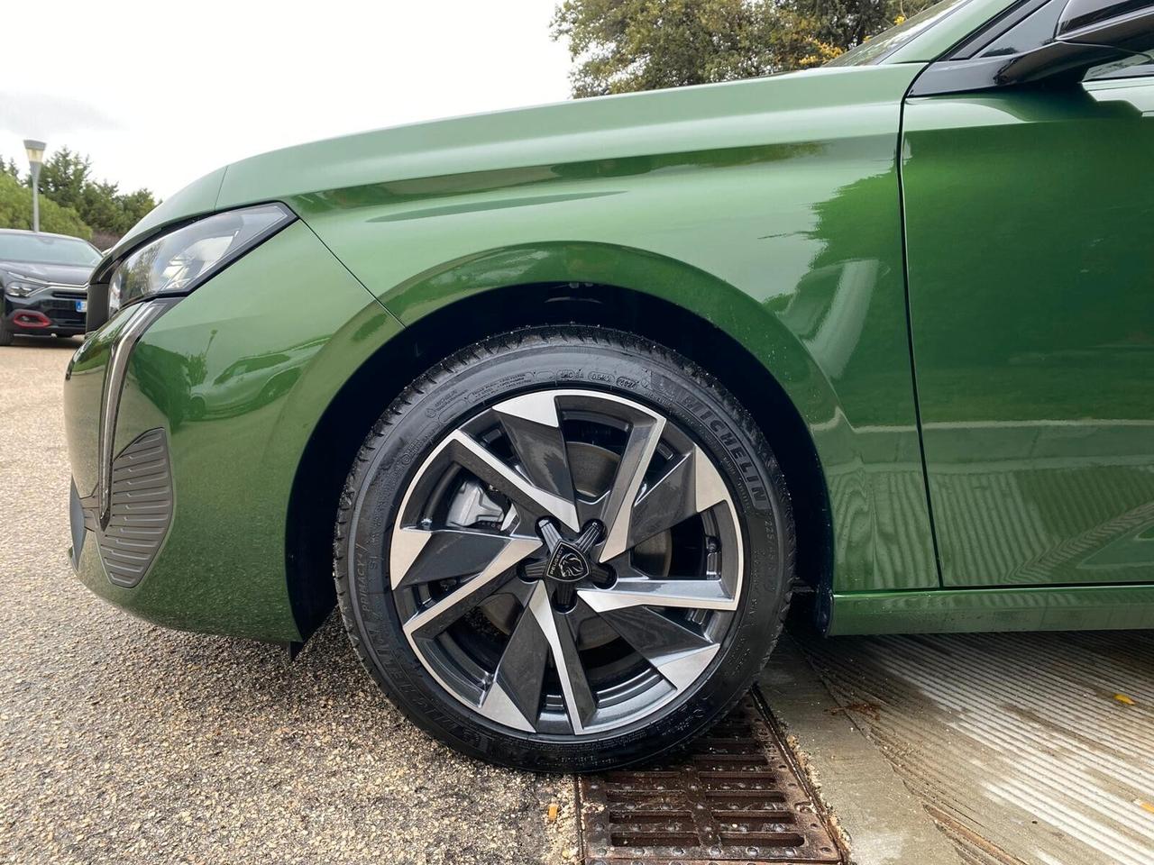 Peugeot 308 Hybrid 145 e-DCS6 Allure