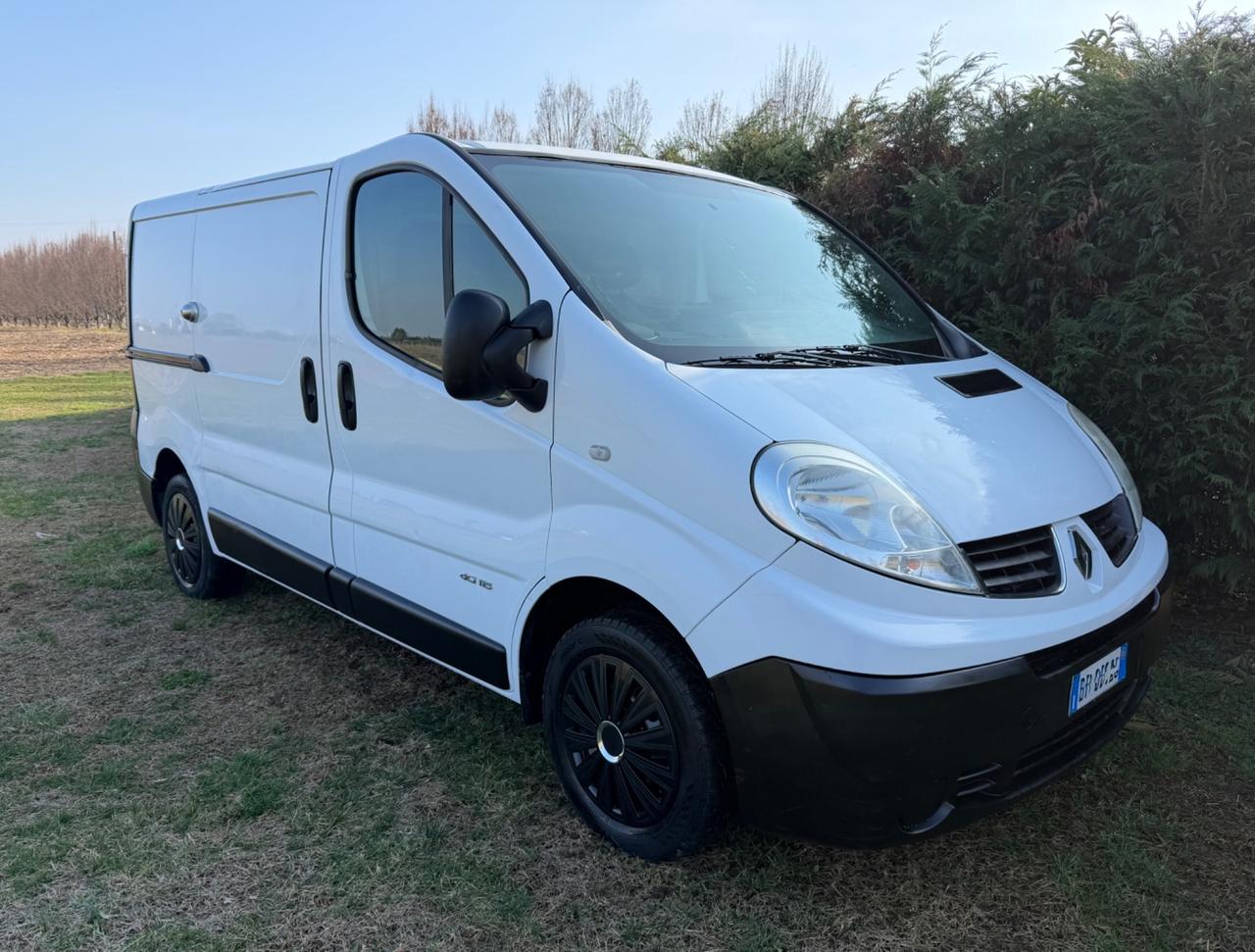 RENAULT TRAFIC 2.0 CTDi 115CV 6 MARCE CLIMA BIANCO