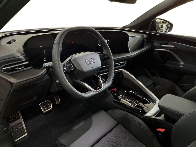 Audi Q5 II 2025 Sportback Sportback 2.0 tdi mhev+ S line edition quattro 204cv s-tr