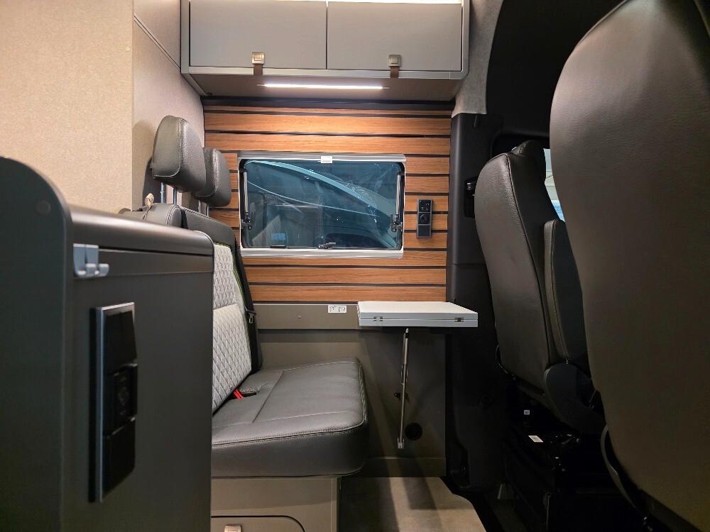 CAMPER VAN HYMER GRAND CANYON S CROSSOVER
