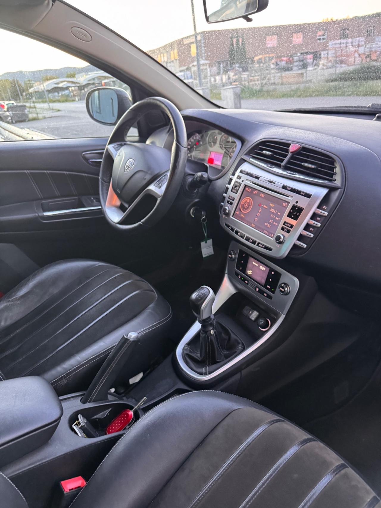 Lancia Delta 1.4 T-Jet 120 CV Oro