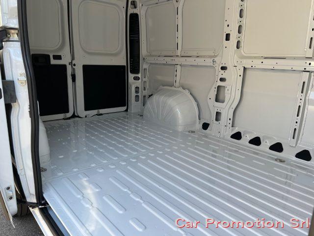 FIAT Ducato 35 2.2 Mjt 140CV PL Cabinato