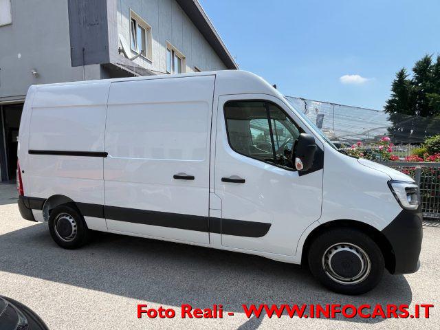RENAULT Master T33 2.3 dCi 135 L2H2 Furgone Start Promo