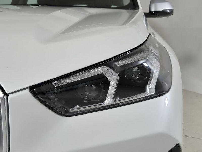 BMW X1 U11 sdrive18d X-Line auto