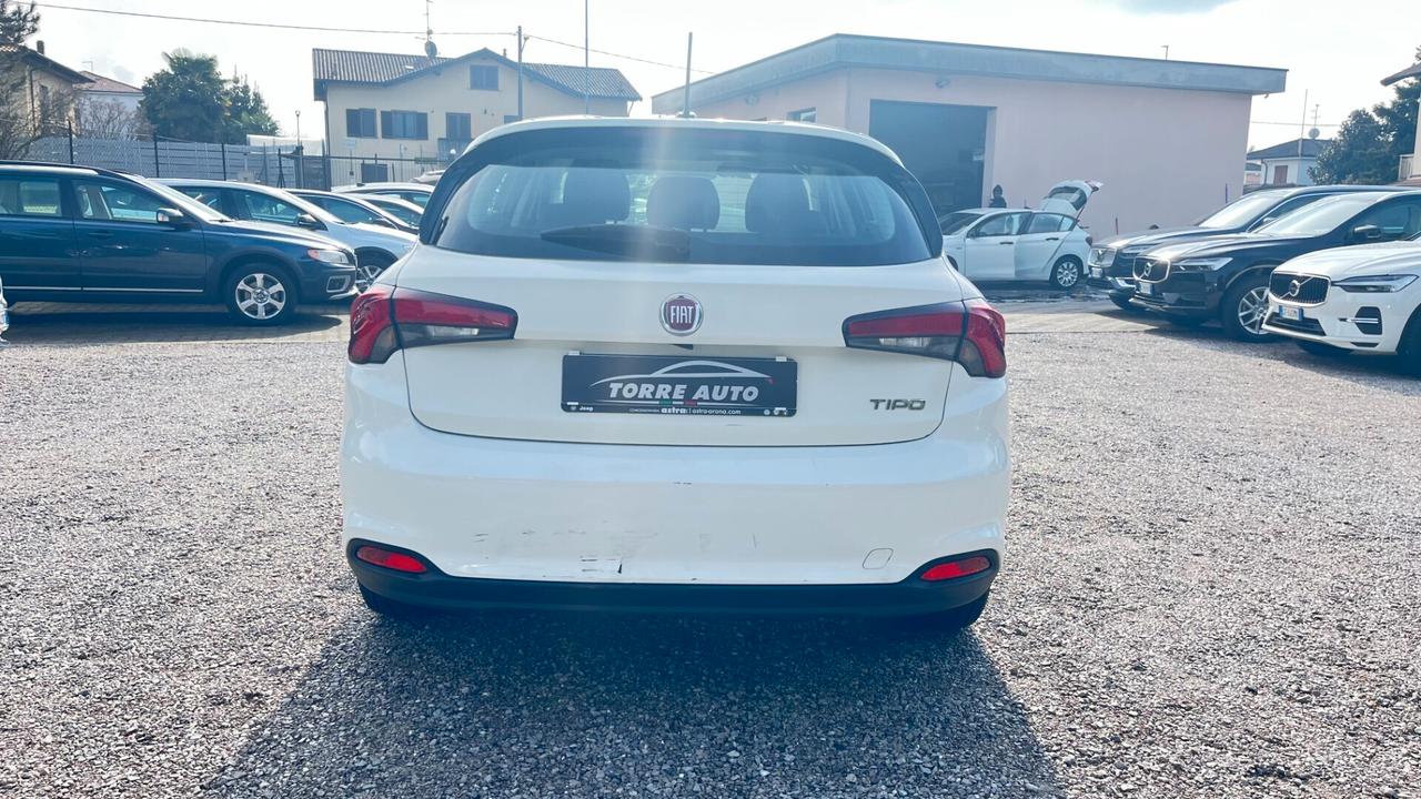 Fiat Tipo 1.6 Mjt S&S 5 porte Easy