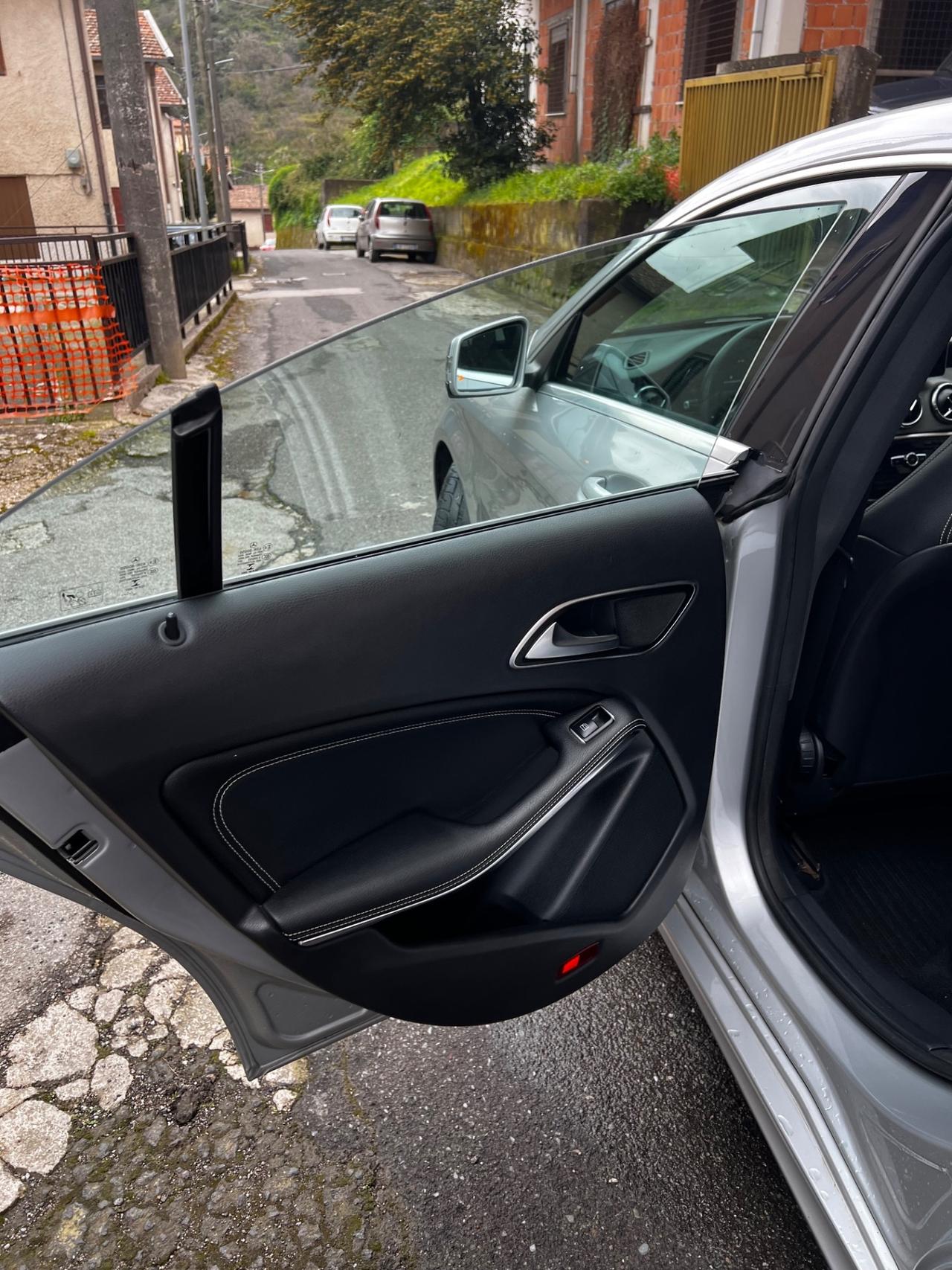 Mercedes-benz CLA 200 CDI Sport
