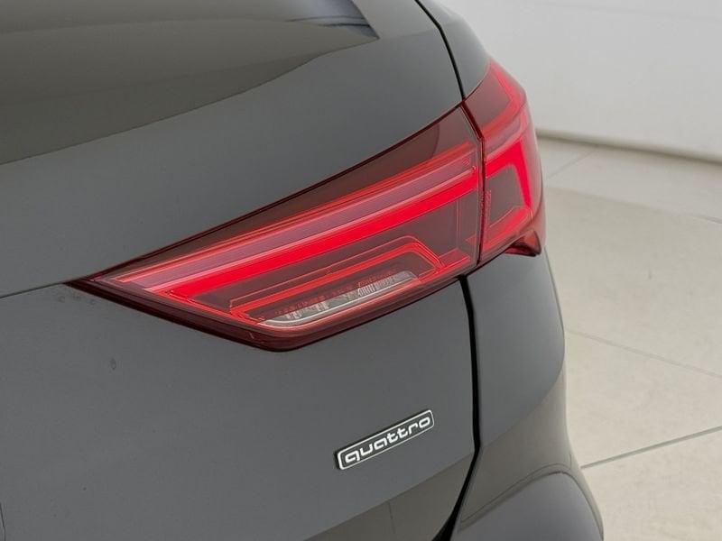 Audi Q3 Q3 35 2.0 tdi Business Advanced quattro s-tronic