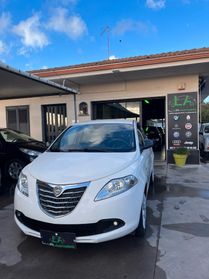 Lancia Ypsilon 1.2 69 CV 5 porte Platinum