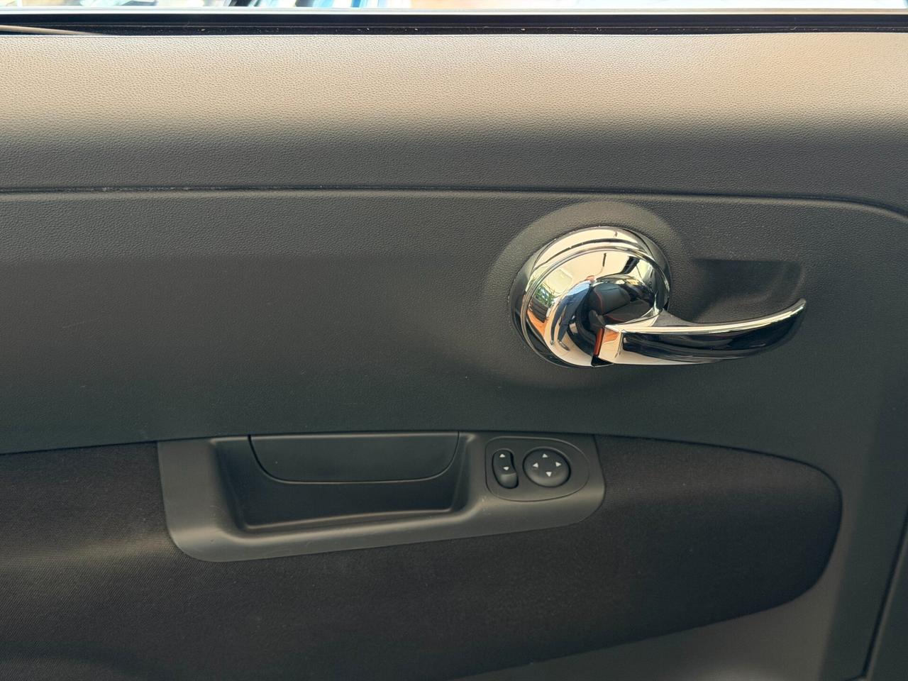 Fiat 500 Lounge 1.2cc 69cv Benzina Neopatentati Tetto panoramico