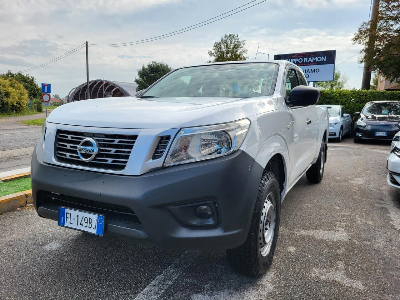 Nissan Navara 2.3 dCi 4WD King Cab Visia