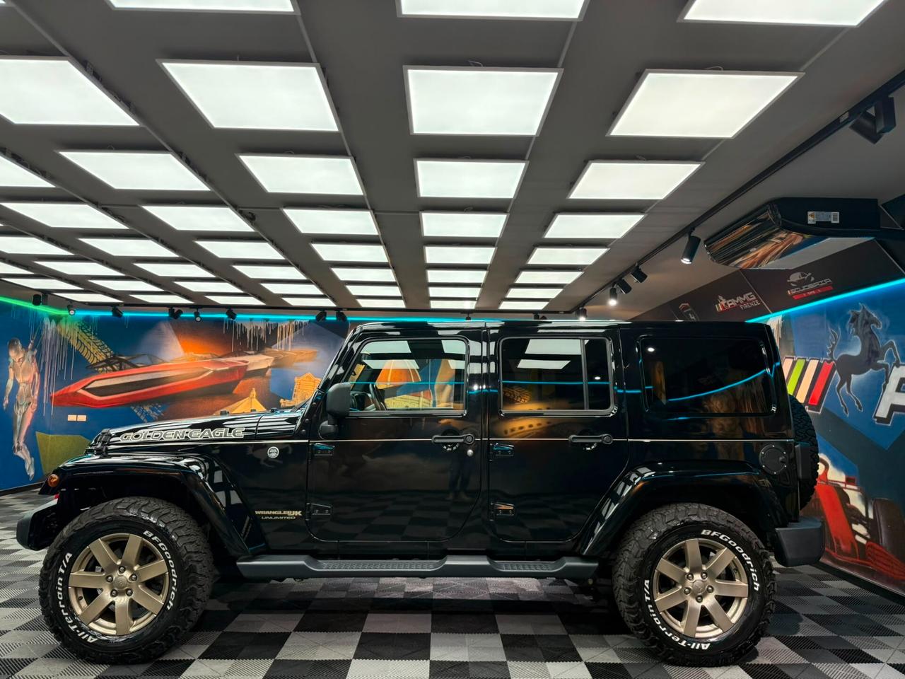 Jeep Wrangler Unlimited 2.8 CRD DPF Golden Eagle Auto (228)