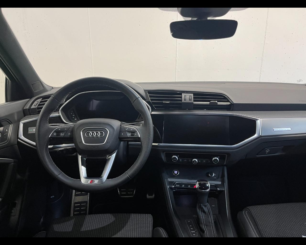 AUDI Q3 SPORTBACK 40 TDI S-TRONIC QUATTRO S-LINE EDITION