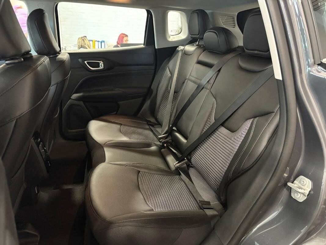 Jeep Compass 1.5 t. t4 mhev Altitude 2wd 130cv dct