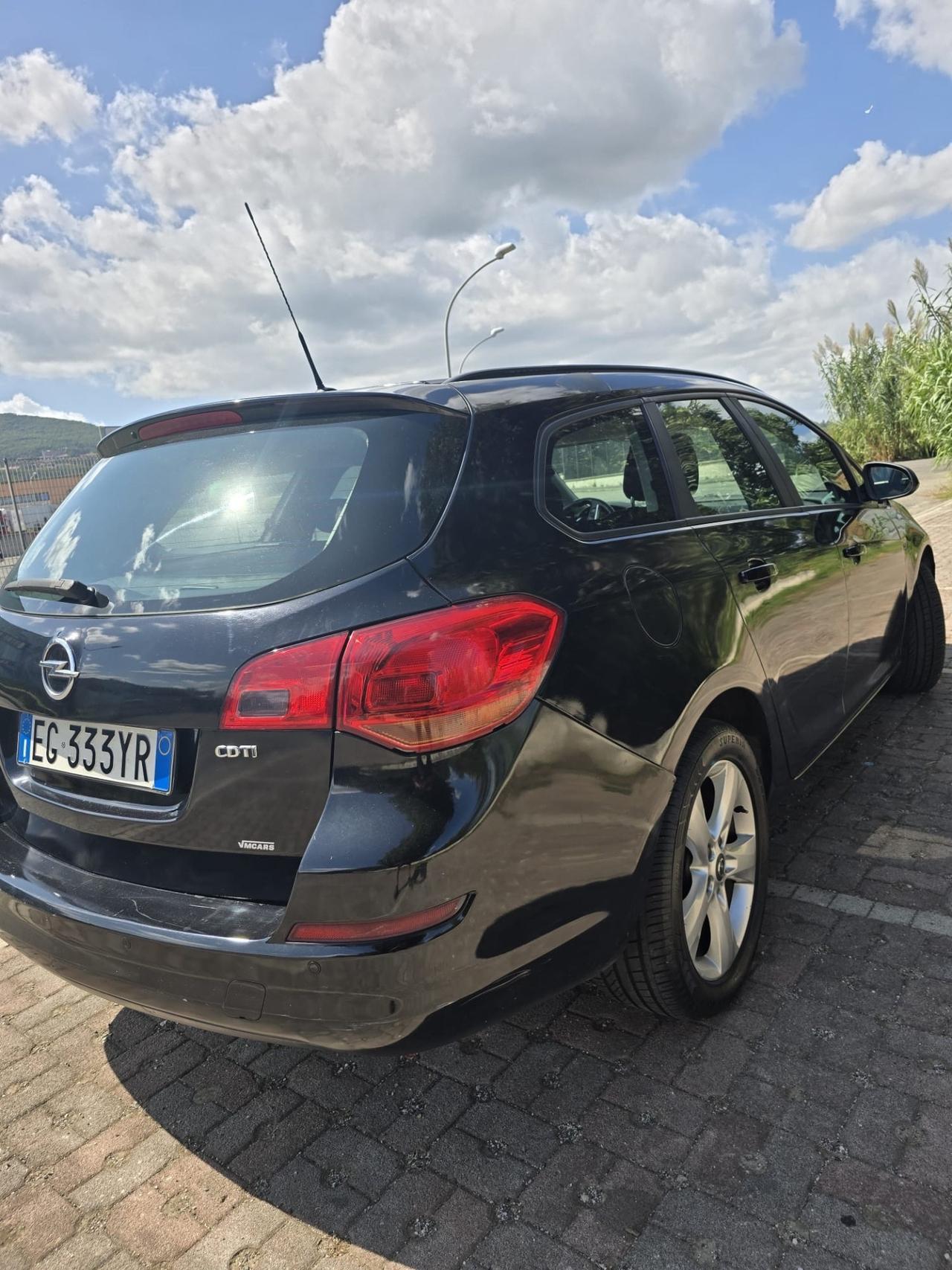 Opel Astra 1.7 CDTI 110CV Sports Tourer Cosmo