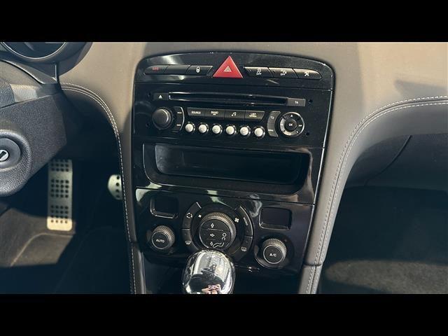 PEUGEOT RCZ 1.6 THP 16v 156cv Auto