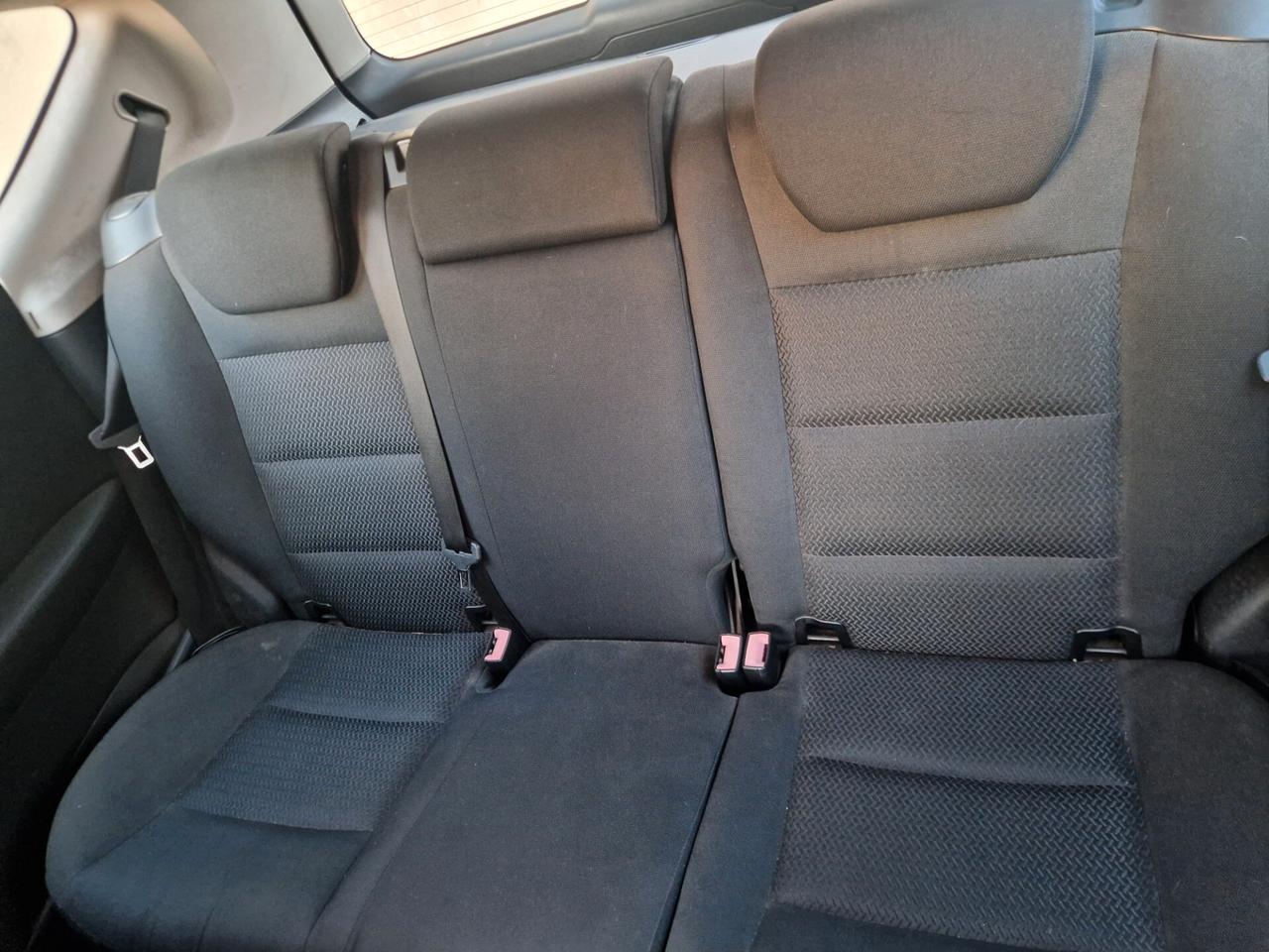 A 180 Frizione rotta parte ma non marciante