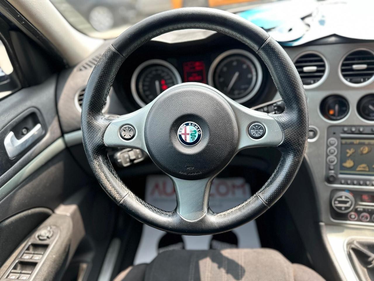 Alfa Romeo 159 1.9 JTDm 16V Sportwagon TI