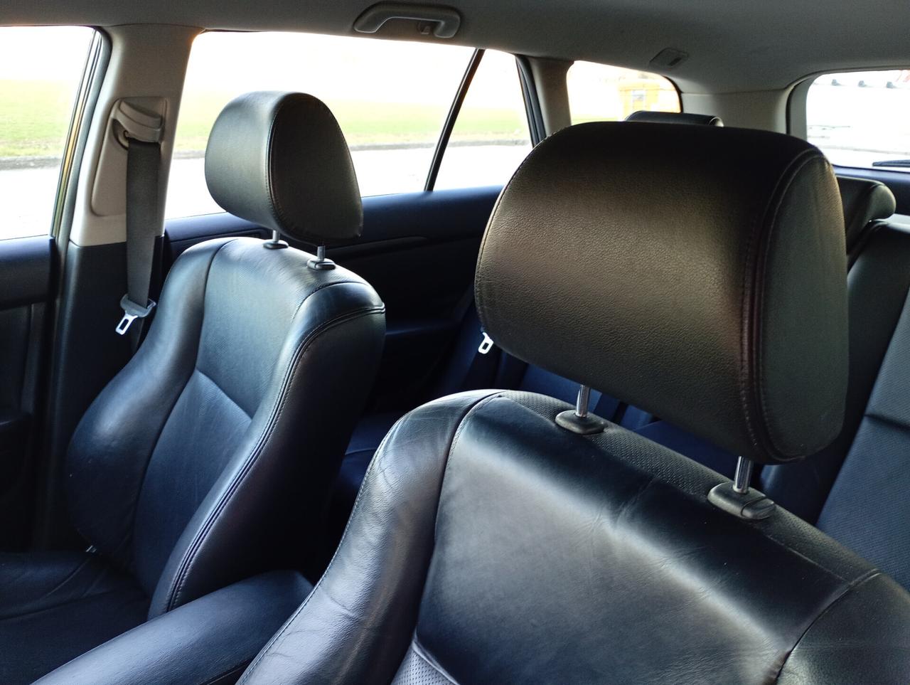 Toyota Avensis 2.2 D-4D 16V Station Wagon