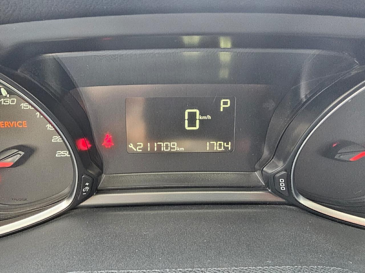 Peugeot 308 BlueHDi 120 EAT6 SW Business