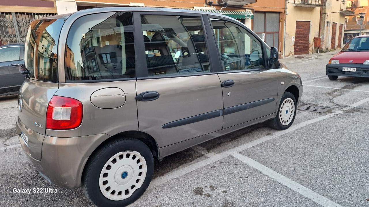 Fiat Multipla 1.6 16V Natural Power Active