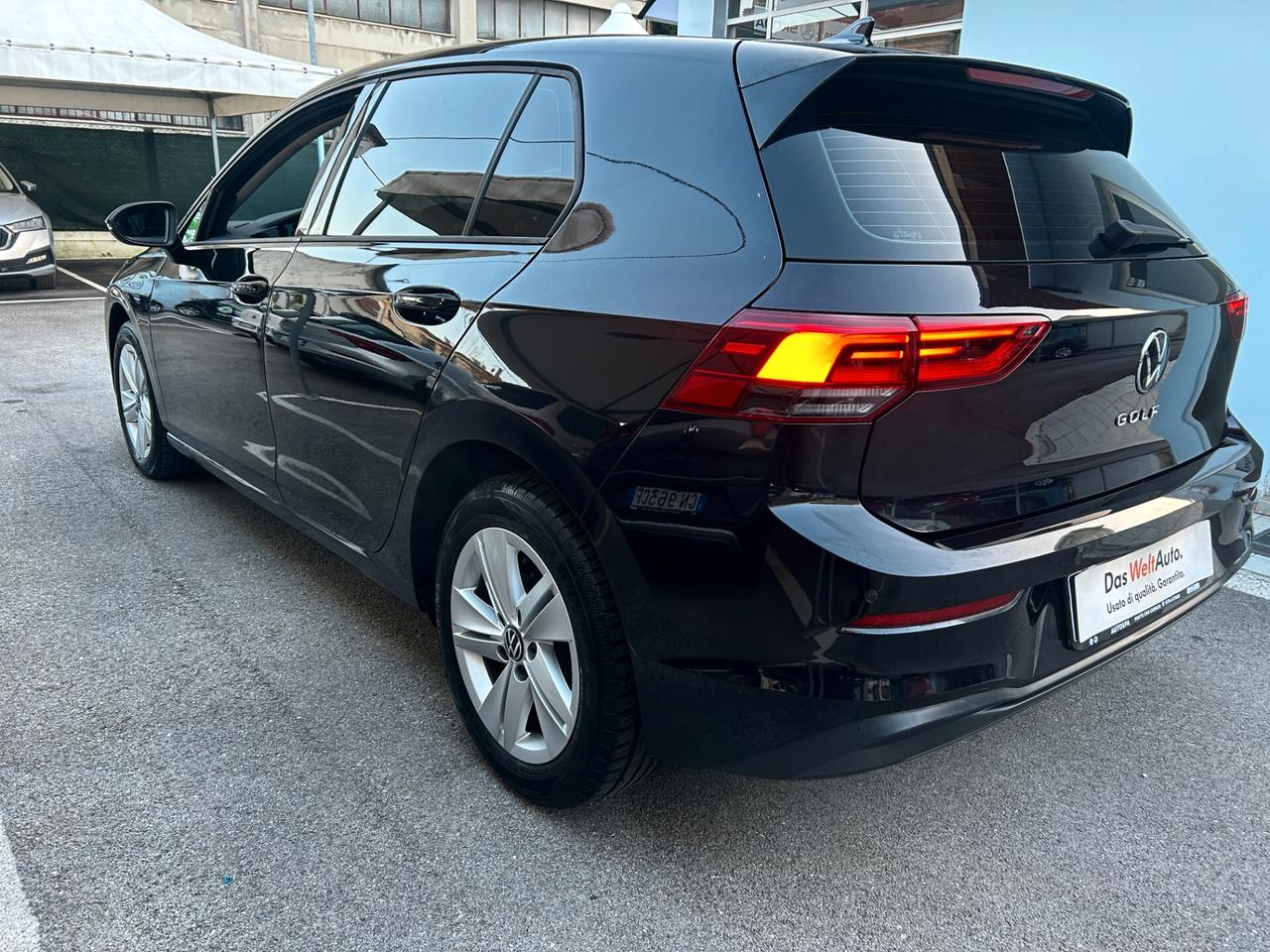 Volkswagen Golf 1.5 TGI DSG Life 2021