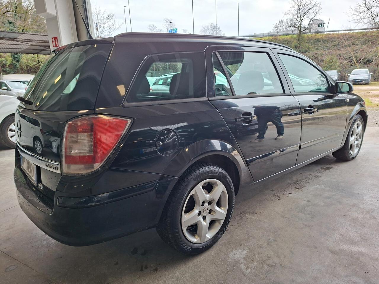 Opel Astra 1.7 CDTI 101CV Station Wagon Club