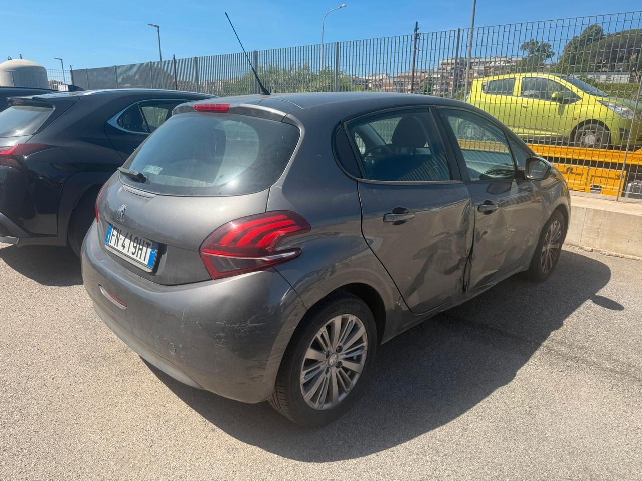 Peugeot 208 BlueHDi 75 Allure VETTURA IN VENDITA PER SOLI COMMERCIANTI