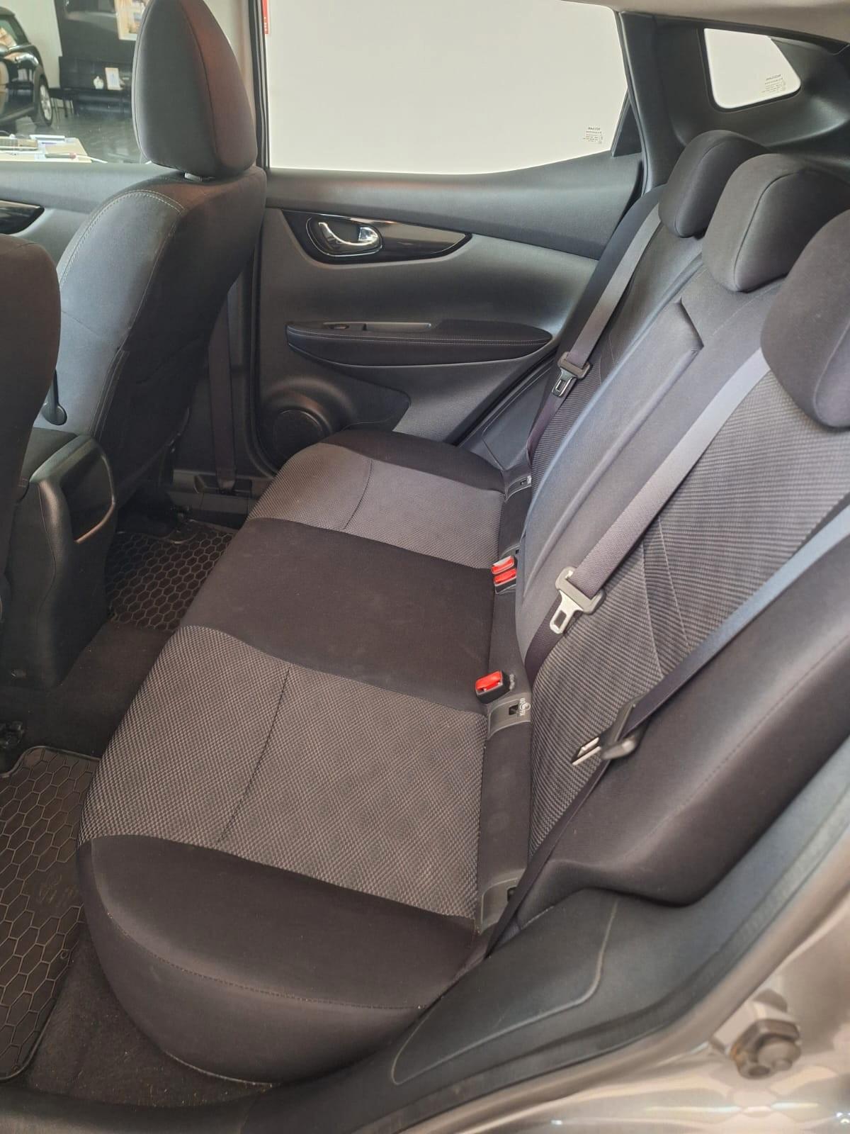 Nissan Qashqai 1.6 dCi X-Tronic 2WD
