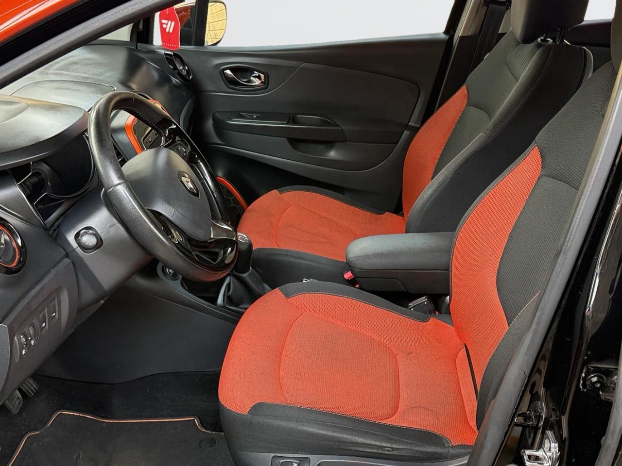 Renault CAPTUR *0.9 *90 CV 5 porte Intens*NEOPATENTATI*