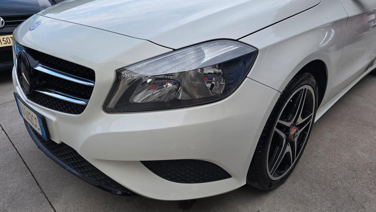 Mercedes-benz A 180 d Automatic Premium