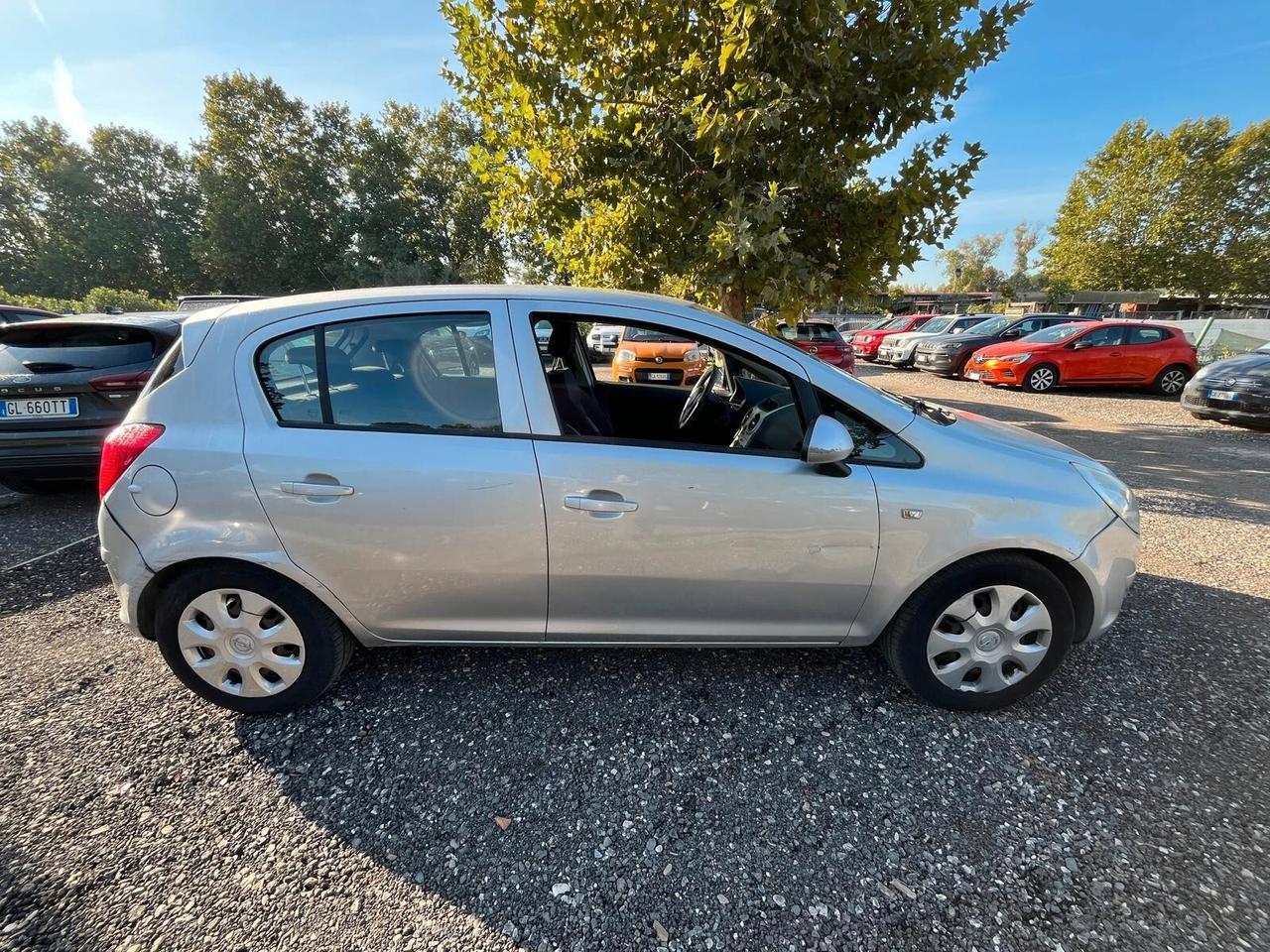 Opel Corsa 1.2 5 porte Enjoy