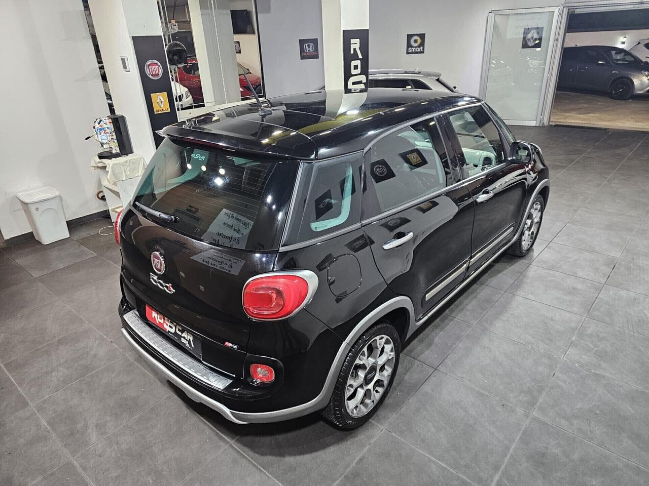 Fiat 500L 1.3 MTJ 95 CV AUTOM. Trekking Panoramica