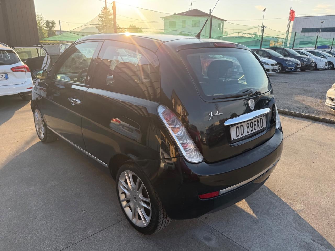 Lancia Ypsilon 1.2 Oro Giallo