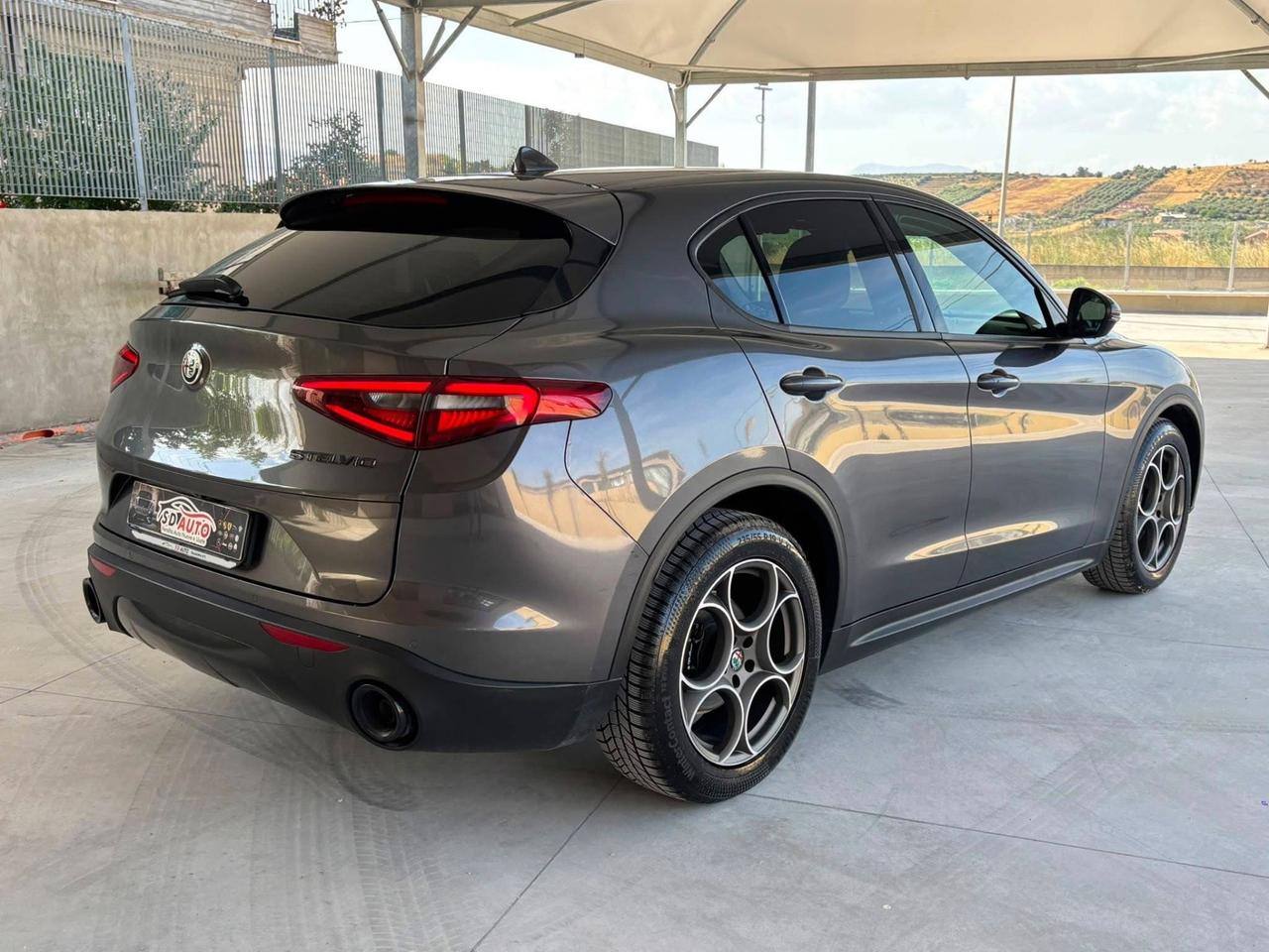 Alfa Romeo Stelvio 2.2 190 CV Sprint