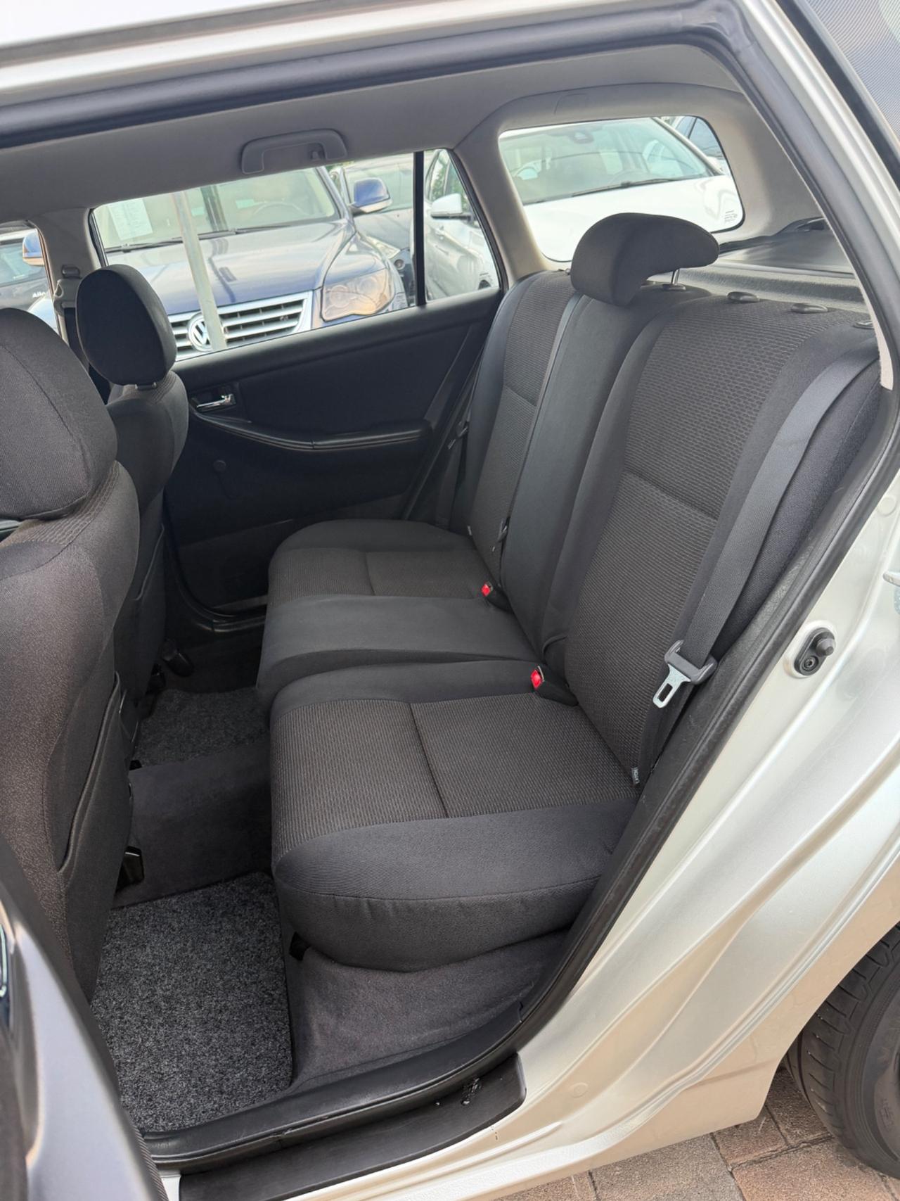 Toyota Corolla 1.4 D-4D con cambio automatico