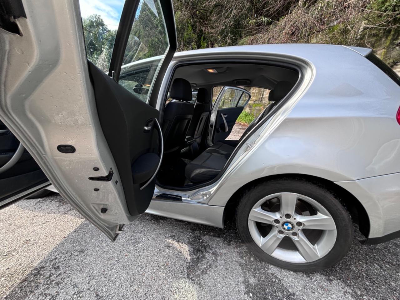 Bmw 116 116i cat 5 porte Futura