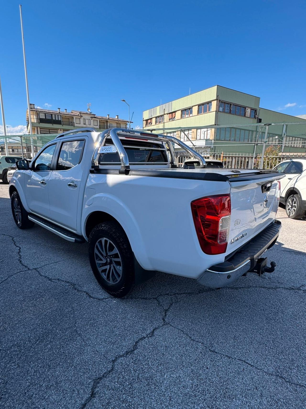 Nissan NP300 Navara 2.3 190cv Automatico Double Cab