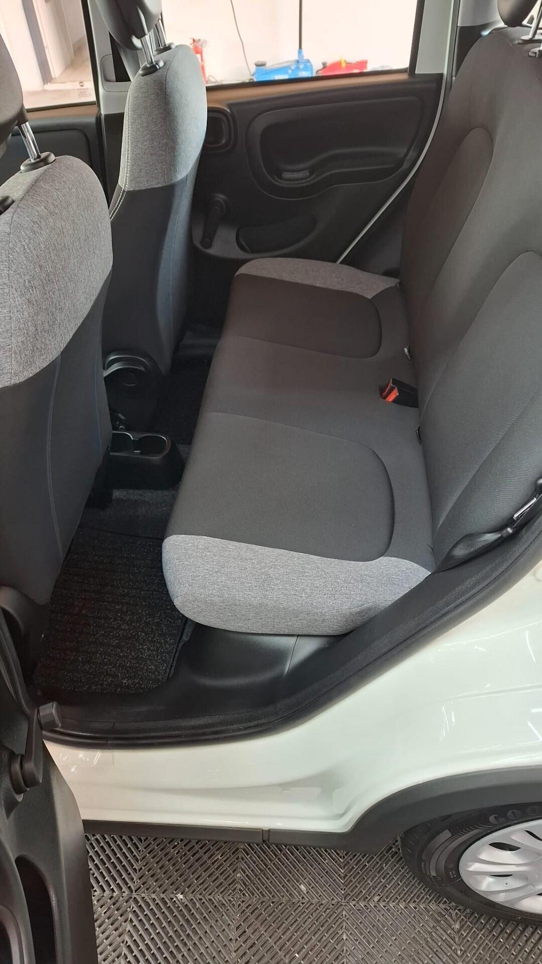 Fiat Panda 1.0 GSE S&S Hybrid Street Van 4 posti PARI A NUOVO € 7787+IVA (PREZZO FINITO 9500€)