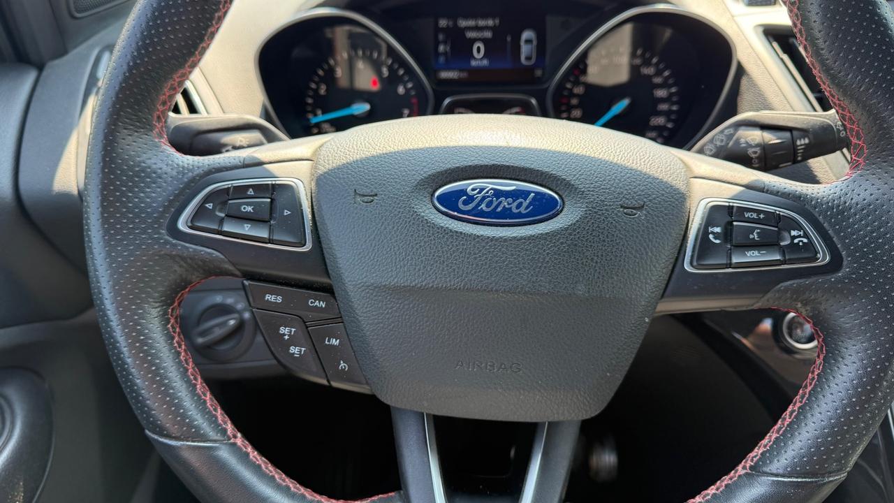 Ford Kuga 1.5 EcoBoost 120 CV S&S 2WD ST-Line