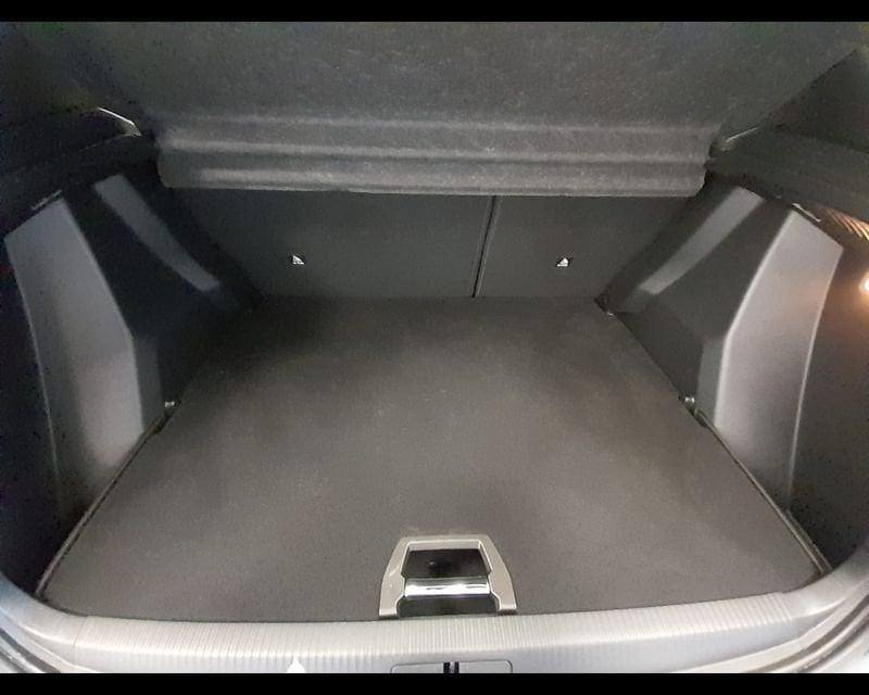 Peugeot 2008 II 2023 1.2 hybrid Allure 145cv e-dcs6