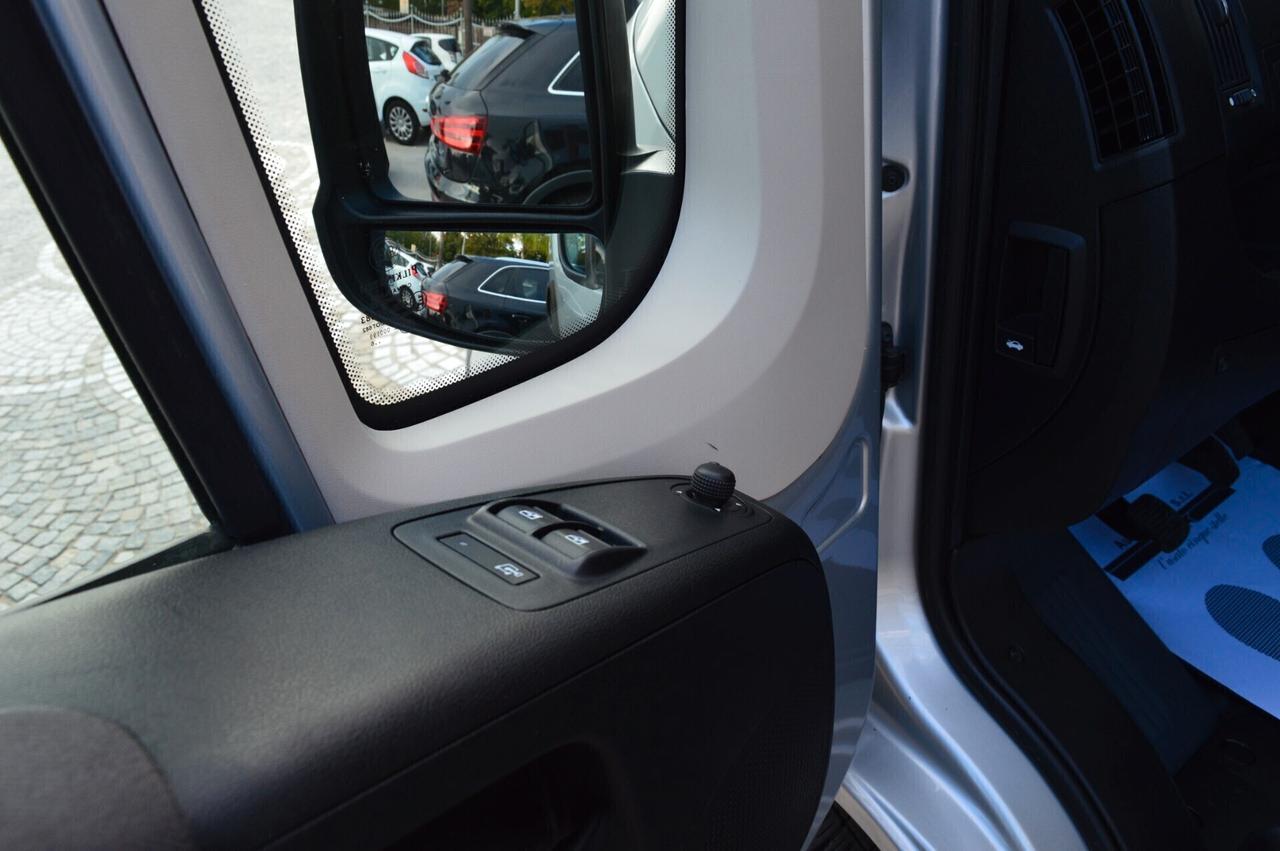 Peugeot Boxer 333 2.0 BlueHDi 130 PM-TM 9 POSTI